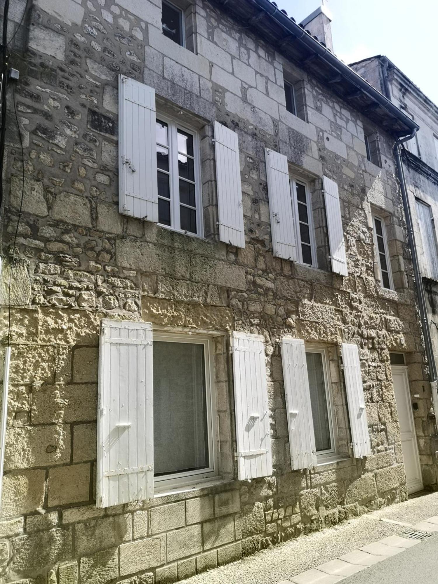 Villa La Demeure Des Artistes - Quartier Historique Saintes Exterior foto
